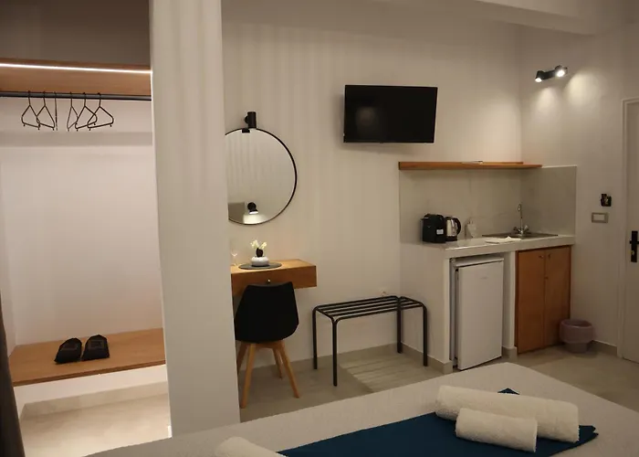 St.george Rooms&studios Pensión Playa de Perivolos