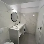 St.george & 4* Περίβολος