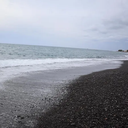 St.george & Gasthof Perivolos (Santorini)