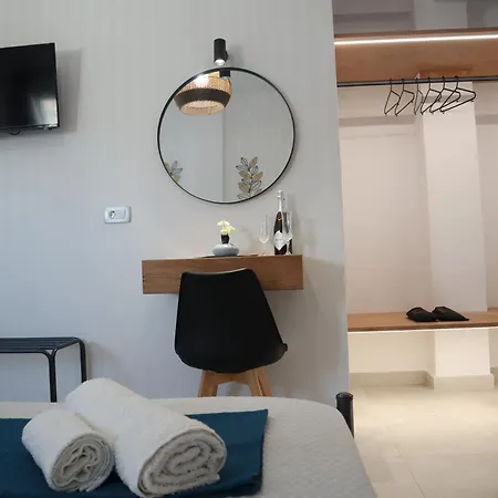 St.george Rooms&studios Playa de Perivolos